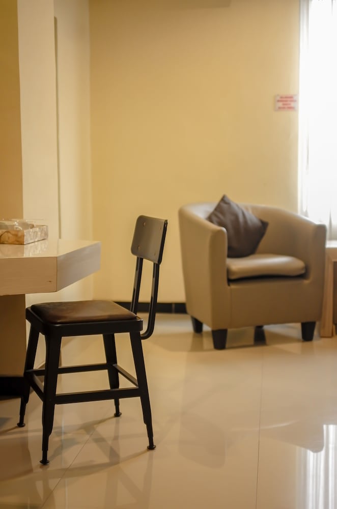 Deluxe Room - Photo 7