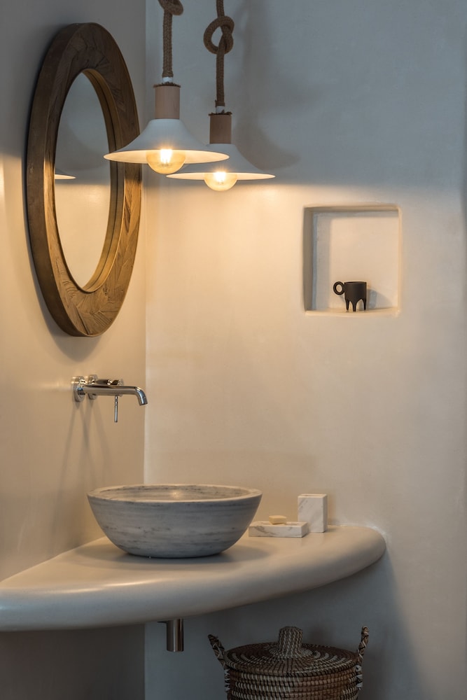 Grand Suite, Sea View - Photo 11