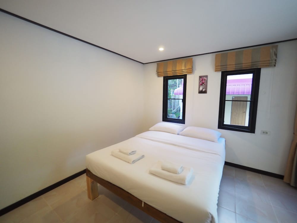 Standard Room With Fan photo 2