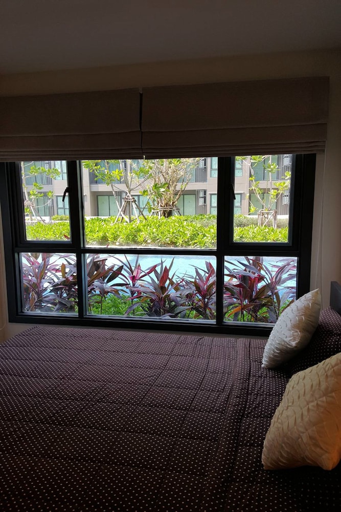 Apartment photo 2
