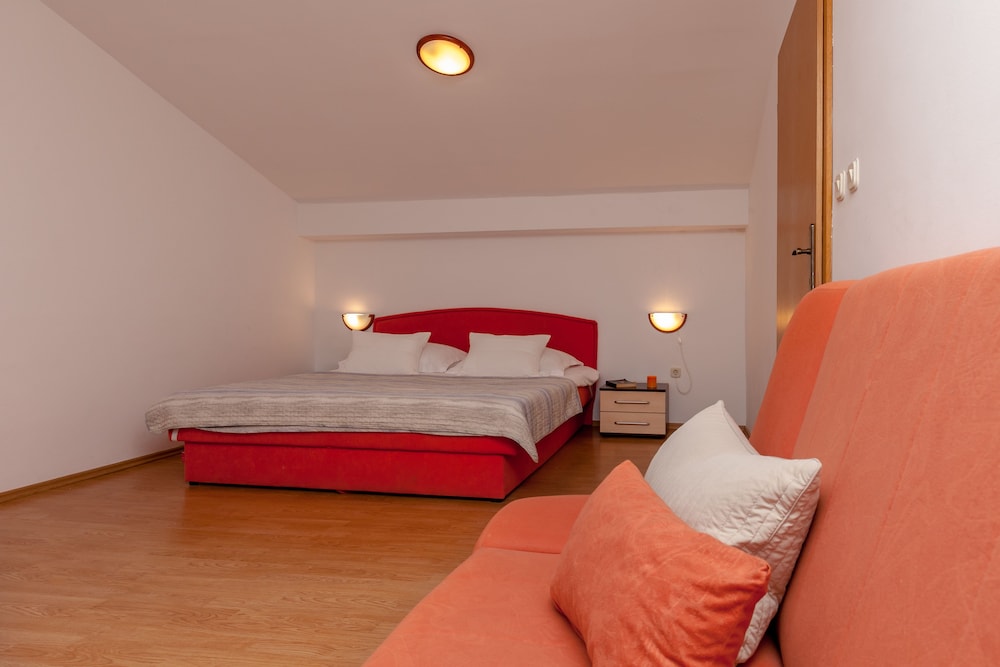 Superior Apartment, 2 Bedrooms