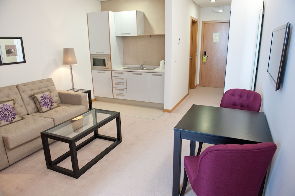 Junior Suite, Sea View (Single Use) - Photo 7