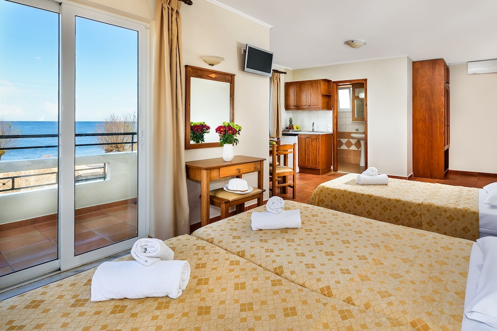 Studio, Sea View, Ground Floor (3 Guests)