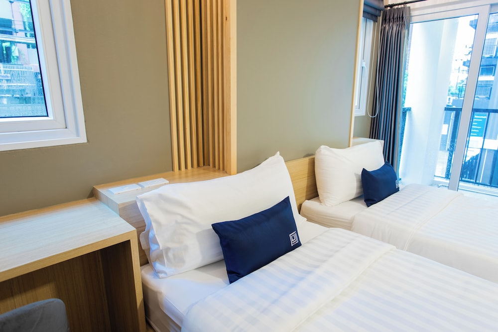 Superior Twin Room photo 2