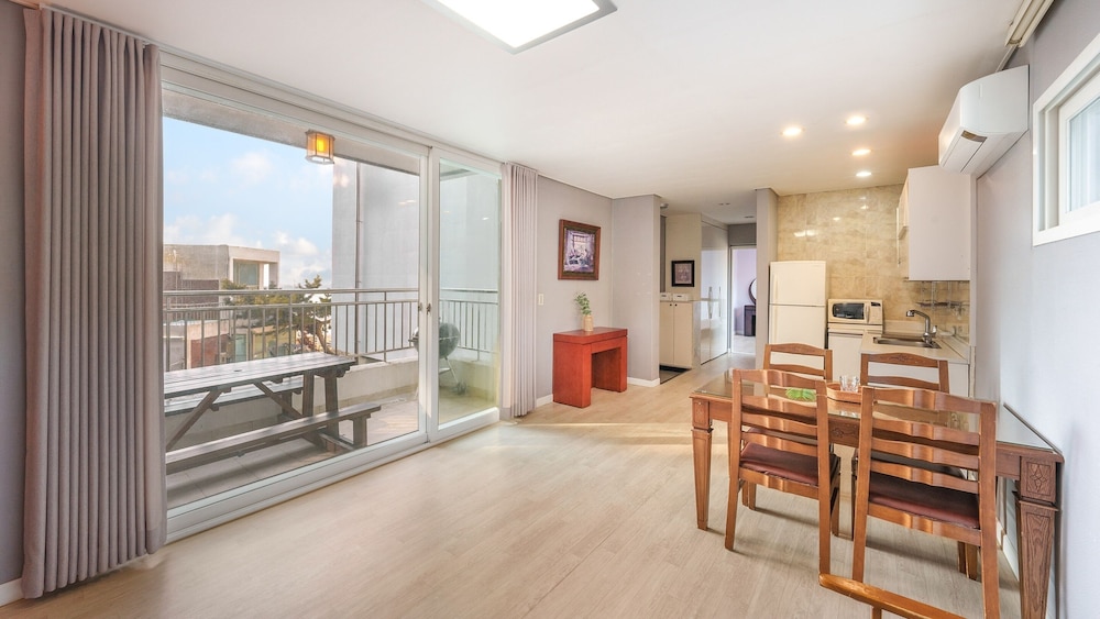 Basic Room, 1 Bedroom (room 206(no pet)) photo 2