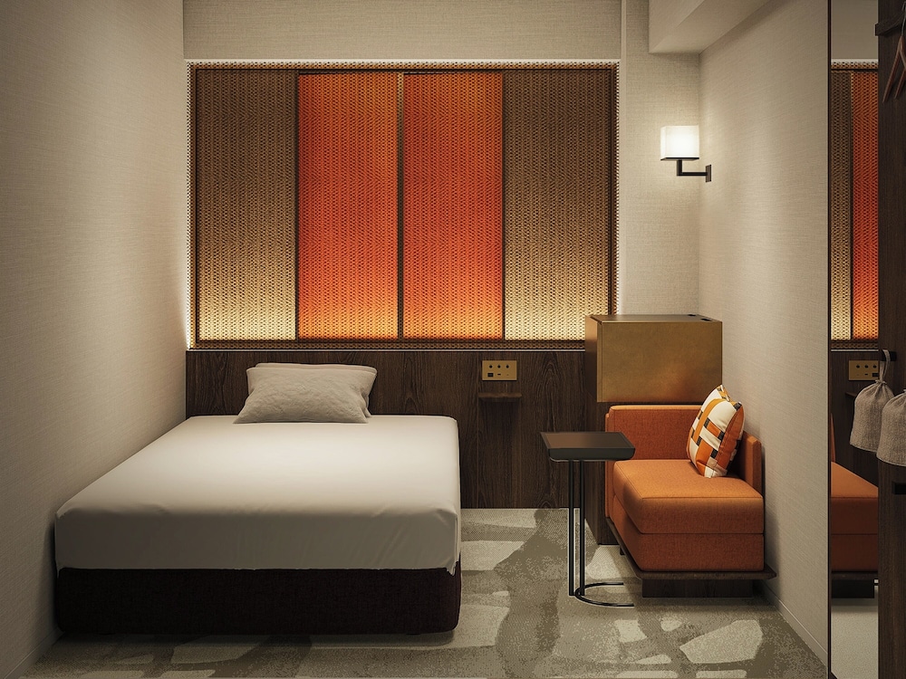 Newly Renovated Single Room  A (Renovation: Noise 8:00-18:00, Jan 5-Sep 30, 2026) photo 1