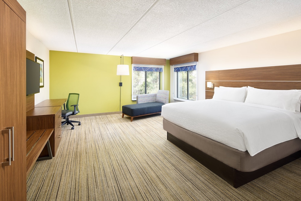 Standard Room, 1 King Bed - Photo 1