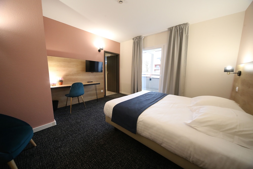 Standard Room - Photo 7
