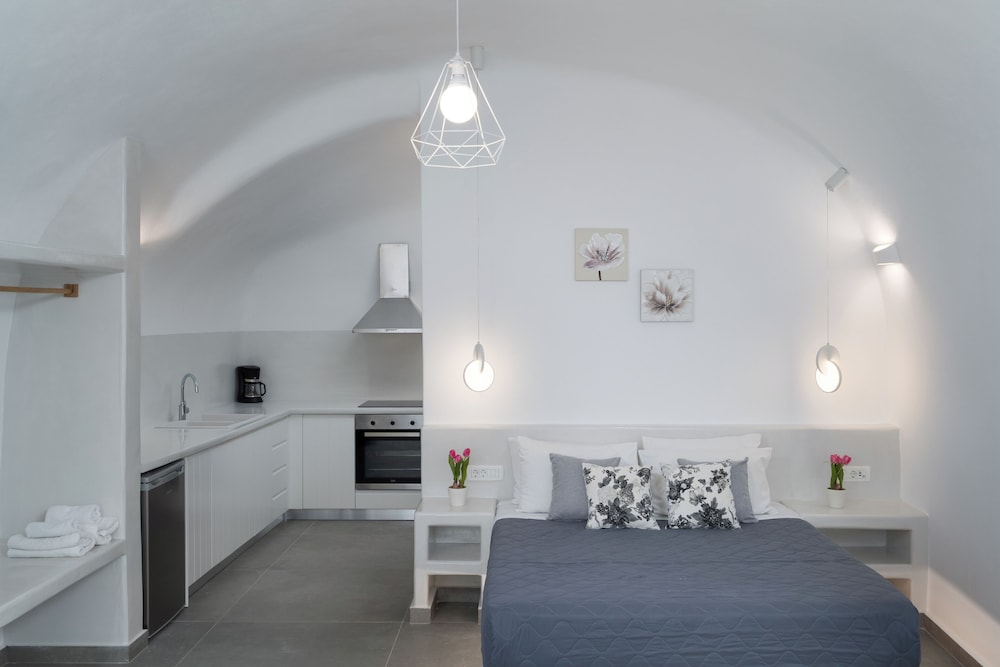 Luxury Suite, Patio, Sea View