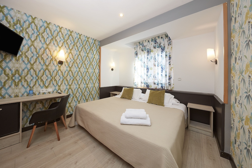 Basic Double Room - Photo 2