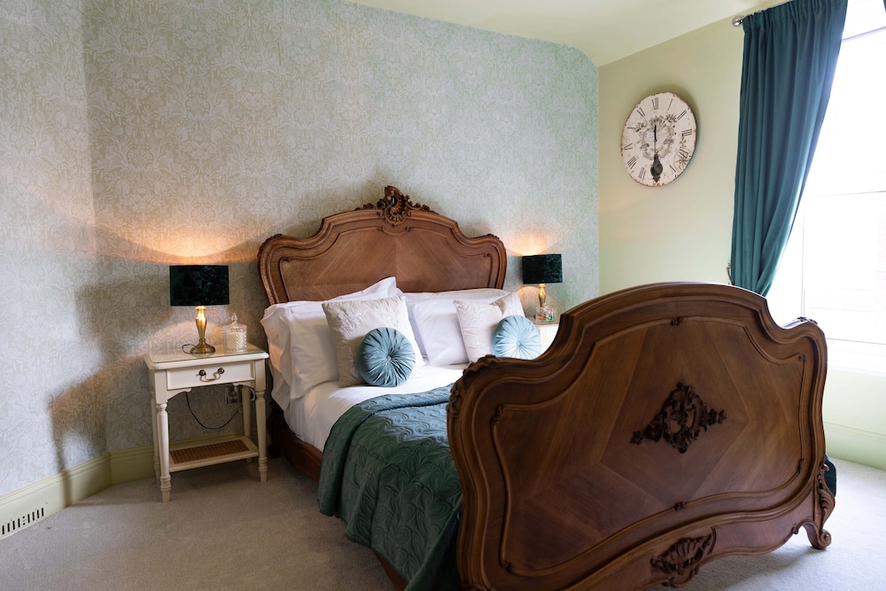 Luxury Double Room, Private Bathroom, Garden View (Acacia Thicket) photo 1