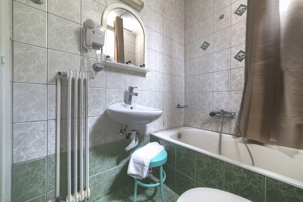 Triple Room, Mountain View photo 3