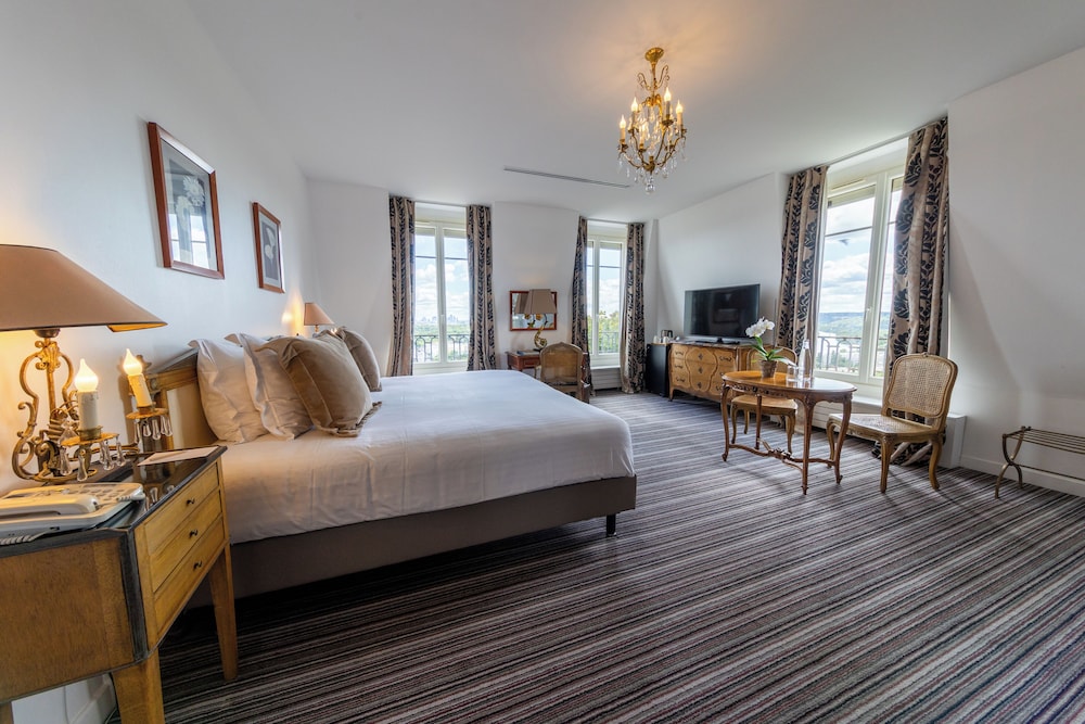 Junior Room, 1 Queen Bed, City View (Paris view)