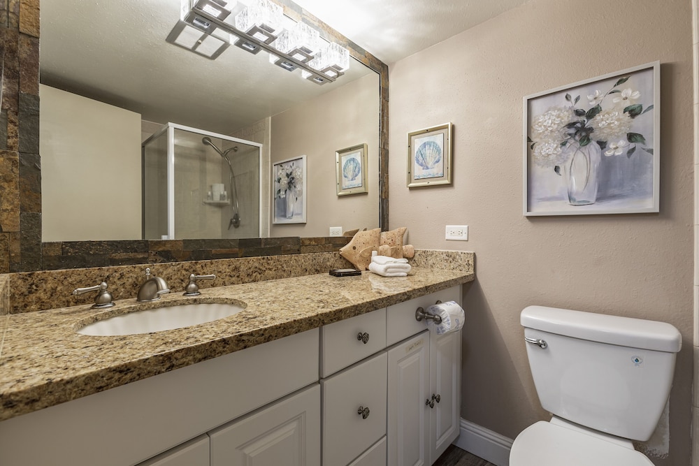 Condo, Multiple Beds, Lanai, Beach View photo 3