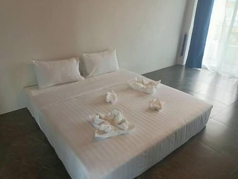 Double Room with Lake View photo 3