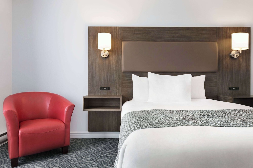 Room, 1 Queen Bed, Non Smoking (No Pets)