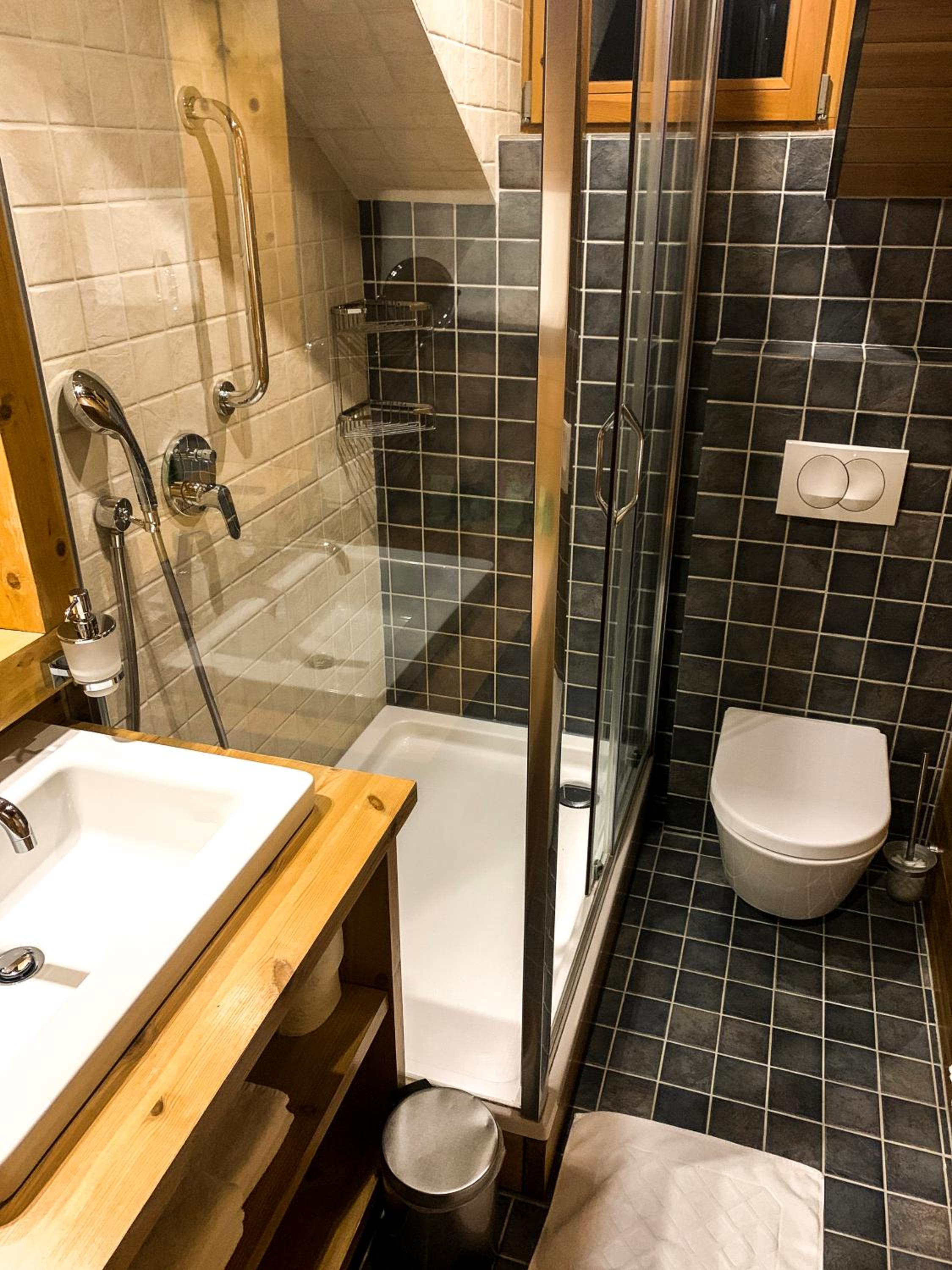 Apartment - Photo 12