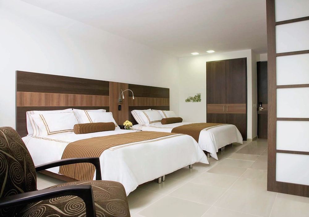 Comfort Twin Room, Private Bathroom