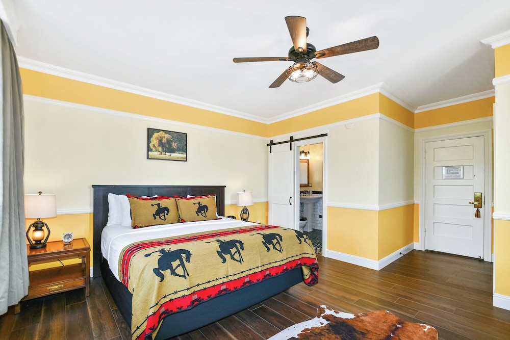 Room, 1 Queen Bed, Park View photo 2