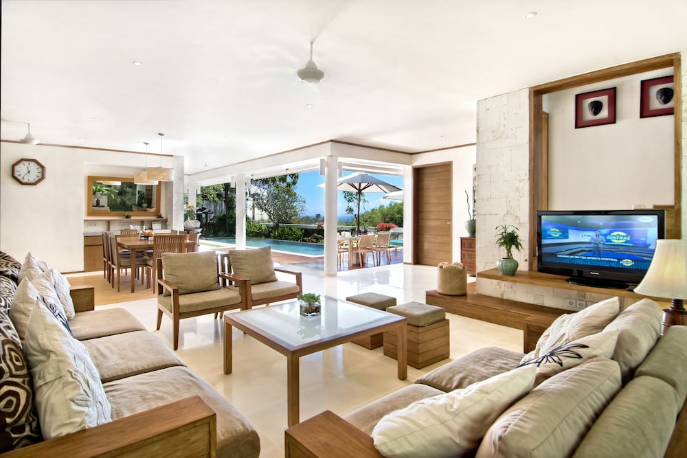 Luxury Villa, 3 Bedrooms photo 1
