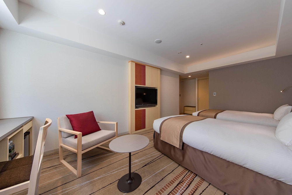 Deluxe Twin Room for 3 Guests, Non Smoking (Max 3 Adults) photo 2
