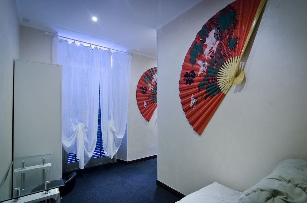 Quadruple Room - Photo 2