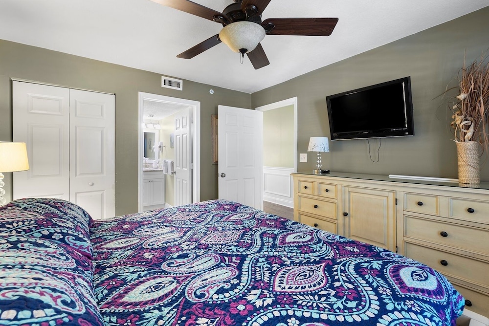 Condo, 1 Bedroom