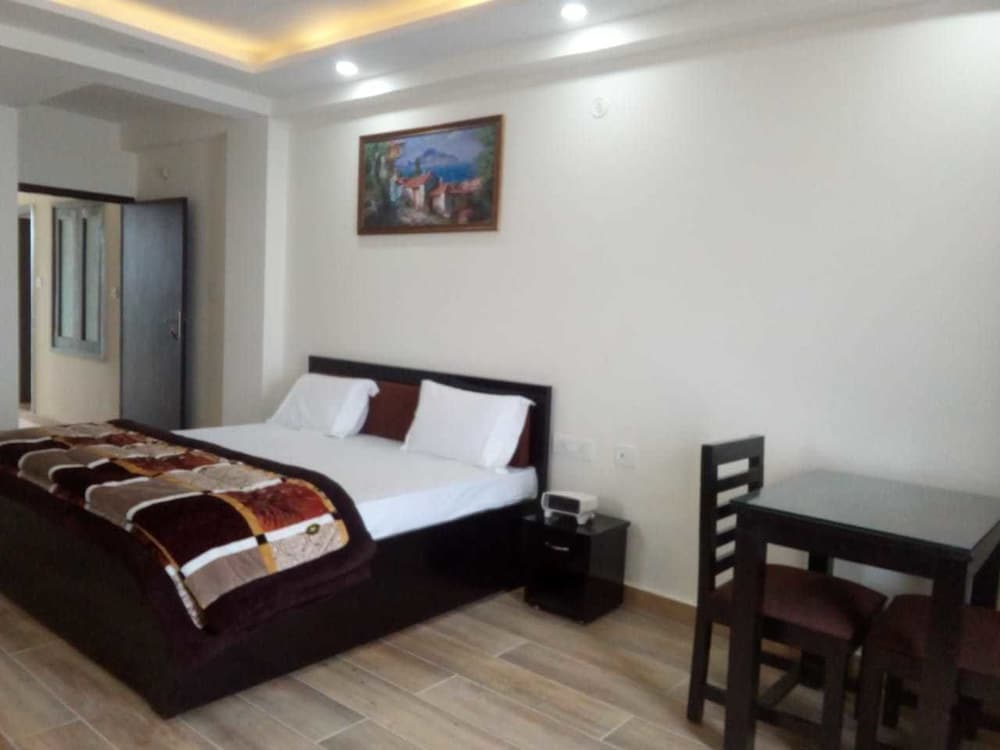 Deluxe Apartment, 1 Double Bed with Sofa bed, Hill View photo 1