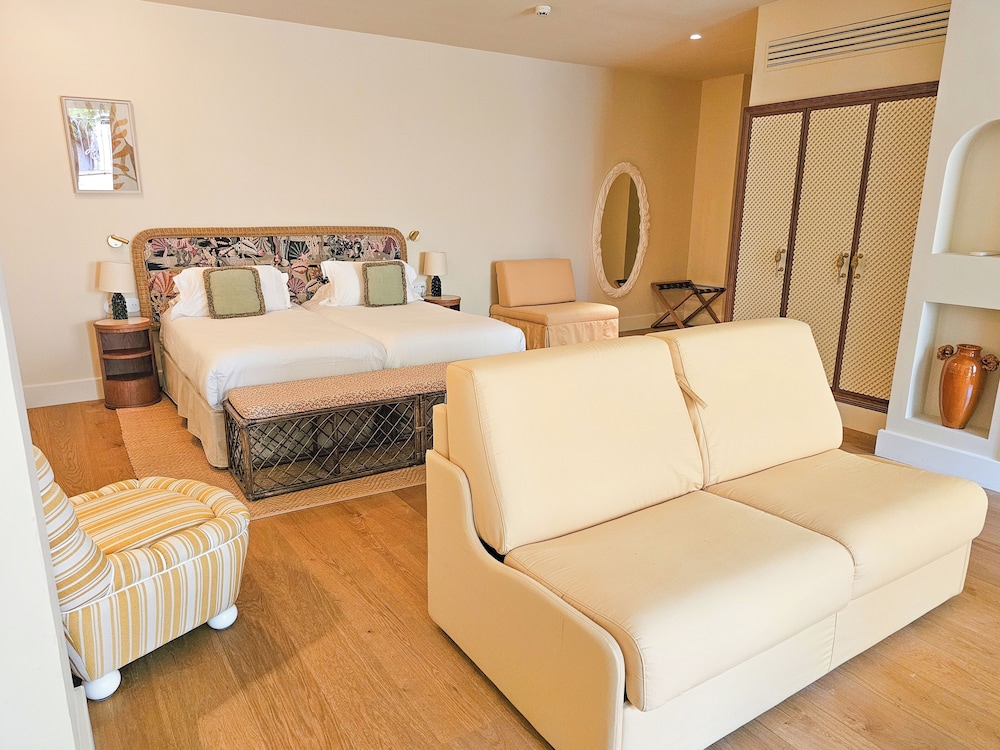 Superior Triple Room - Photo 7