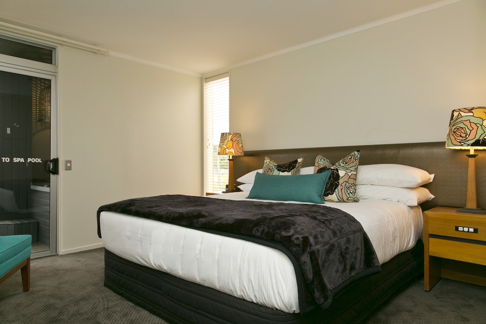 Premium Spa Suite photo 1