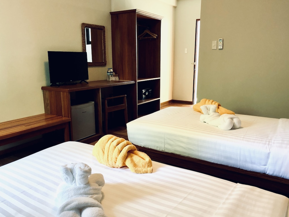 Standard Twin Room photo 2