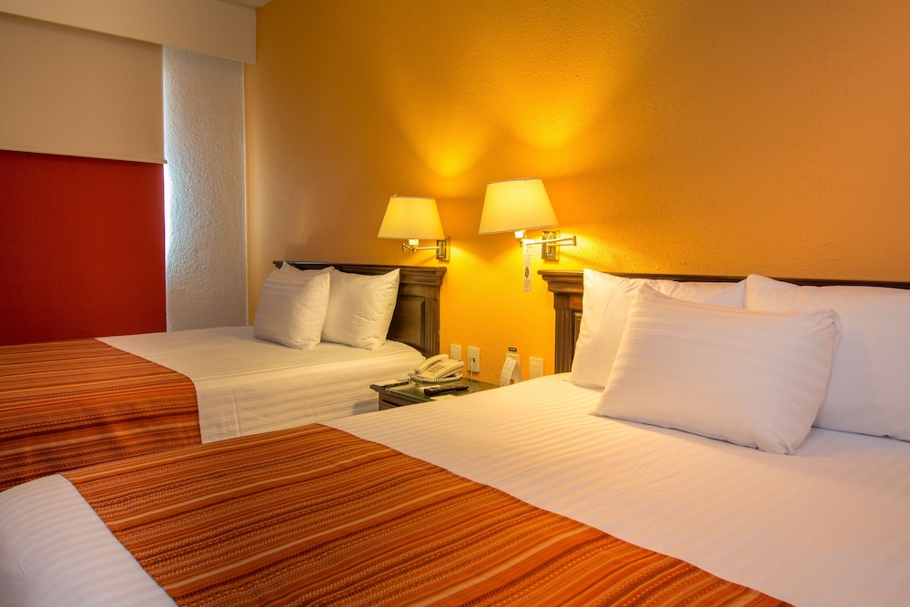 Standard Double Room - Photo 7