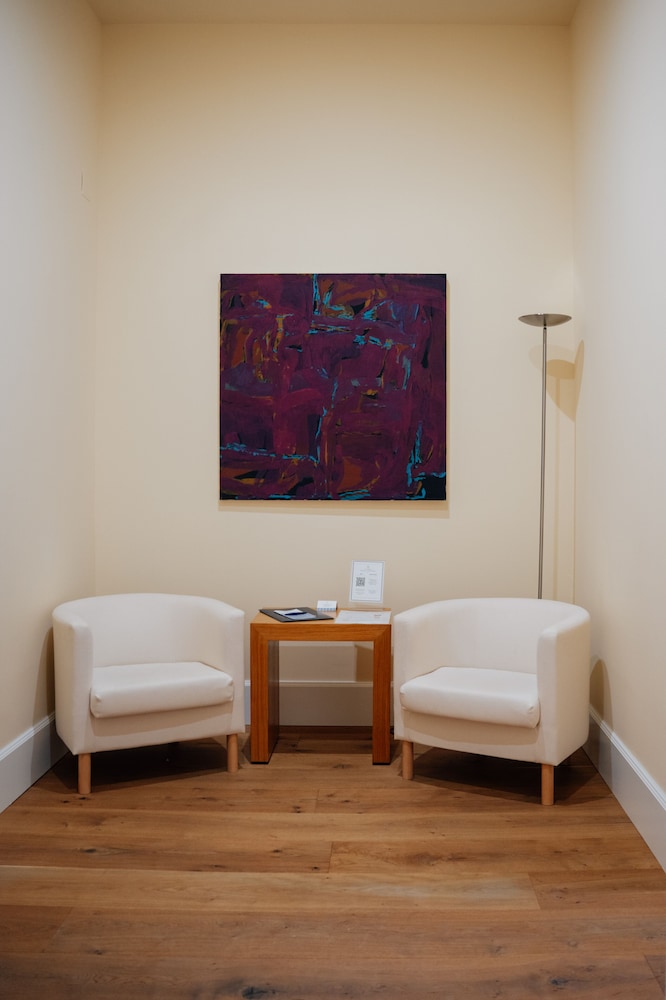 Premium Studio Suite - Photo 22