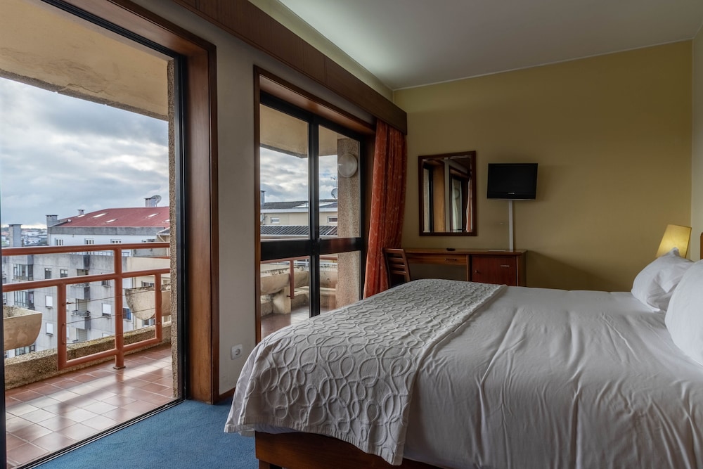 Standard Double Room, 1 Queen Bed - Photo 1