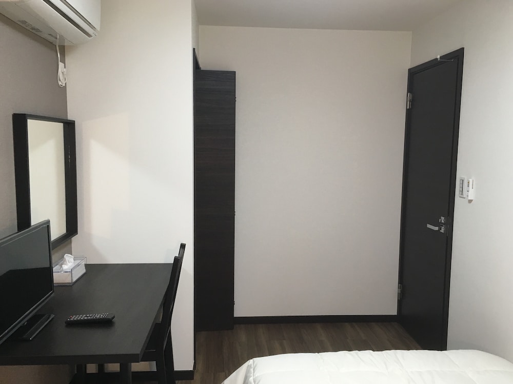 Standard Double Room Shared Bathroom 3F photo 3