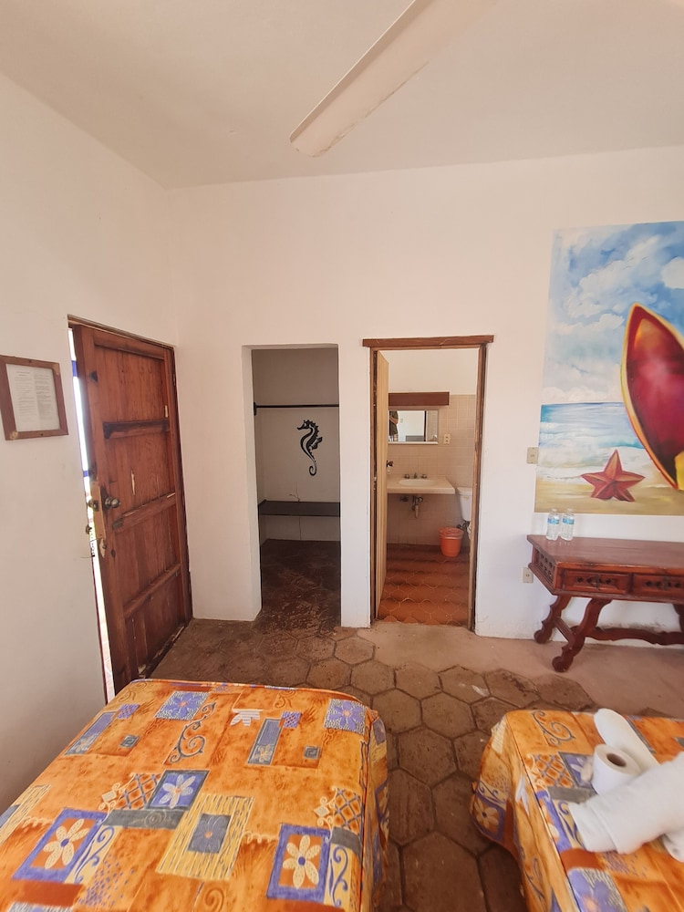 Basic Triple Room, Balcony photo 2