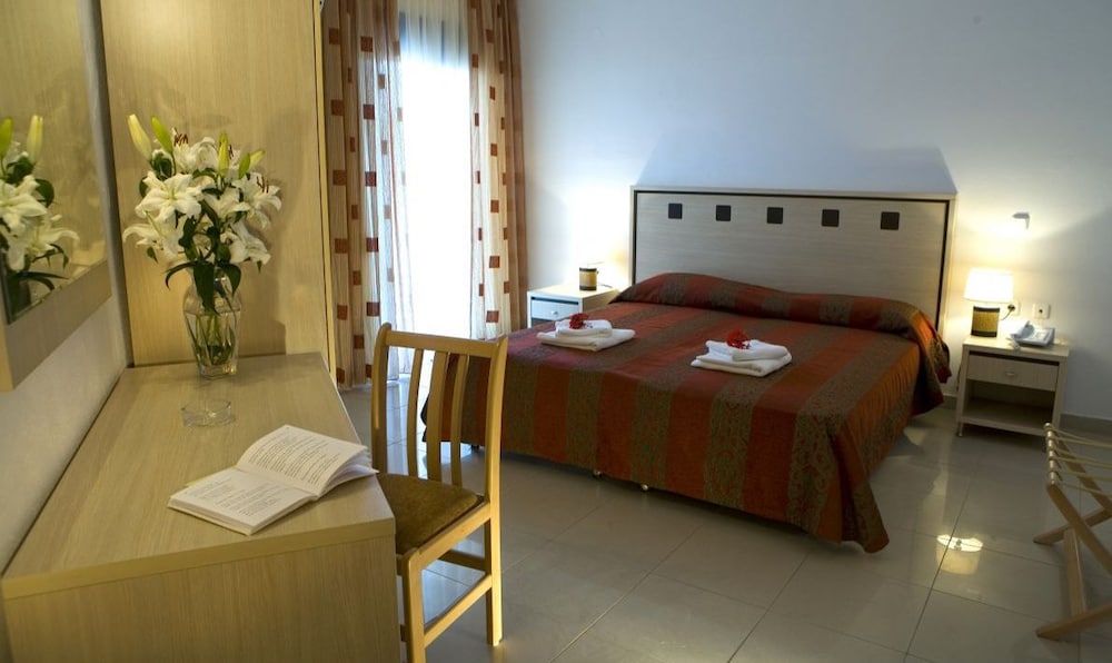 Family Apartment, 1 Bedroom, Sea View photo 1