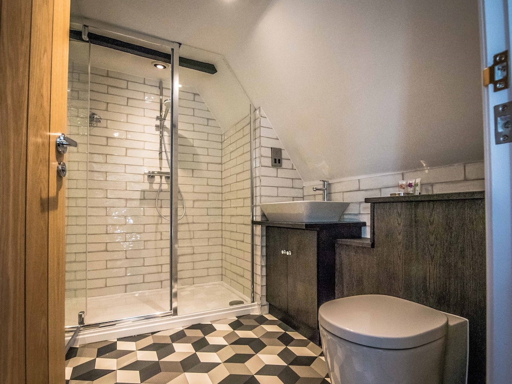 Premium Suite, Ensuite photo 2