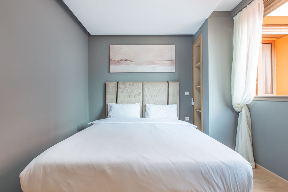 Family Apartment, 3 Bedrooms - Photo 3