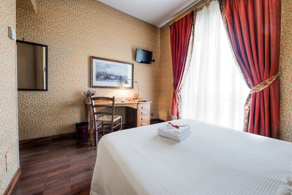 Single Room photo 3