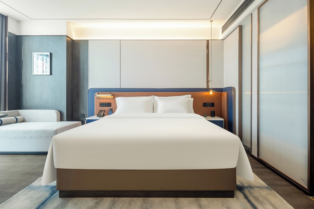 Luxury Single Room, City View photo 1