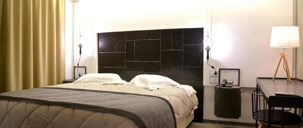 Double or Twin Room, 1 Double or 2 Twin Beds, Sea View - Photo 3