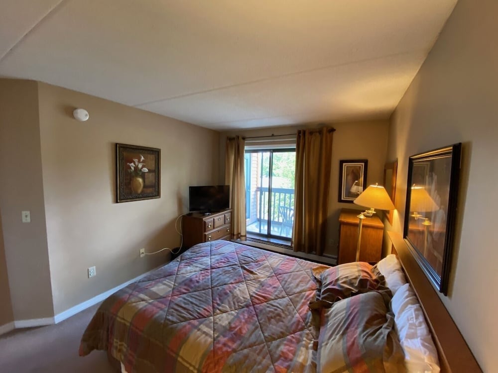 Condo, 1 Bedroom