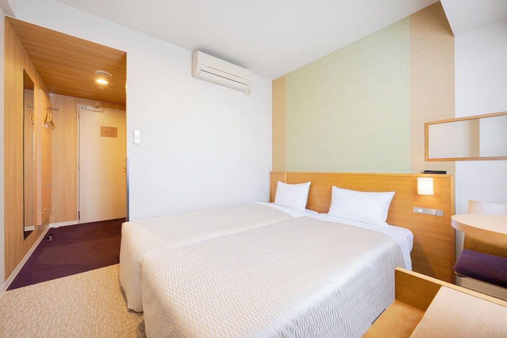 Hollywood Twin Room, 2 Single Beds, Non Smoking photo 3