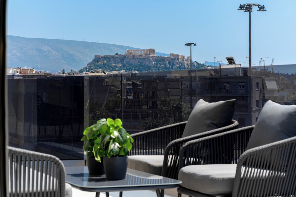 Panoramic Apartment, City View
