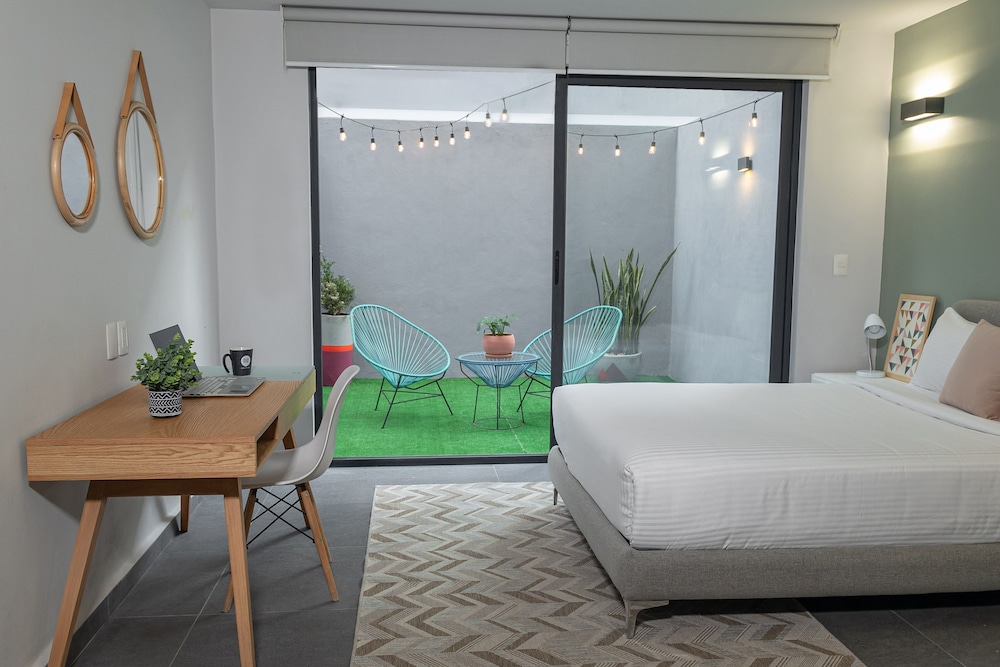 Deluxe Apartment photo 1
