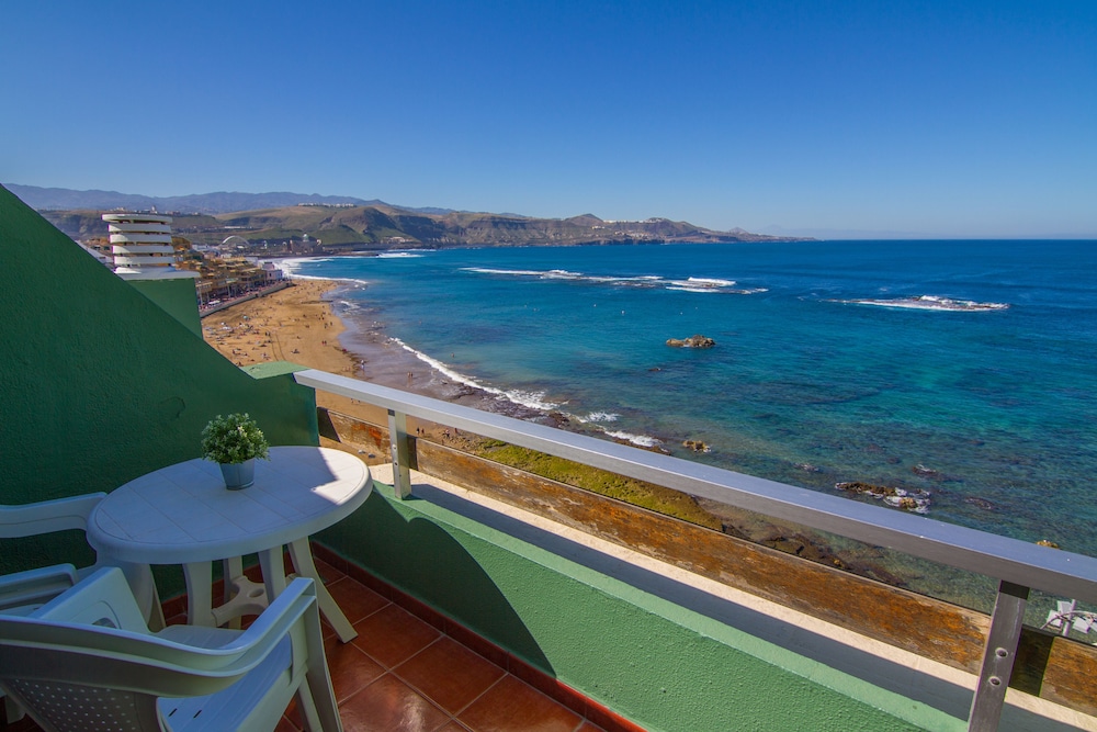 Premium Penthouse, 3 Bedrooms, 2 Bathrooms, Sea View