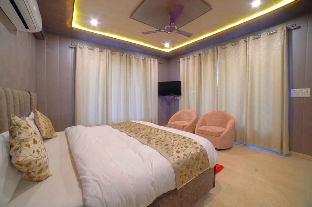 Superior Room - Photo 5