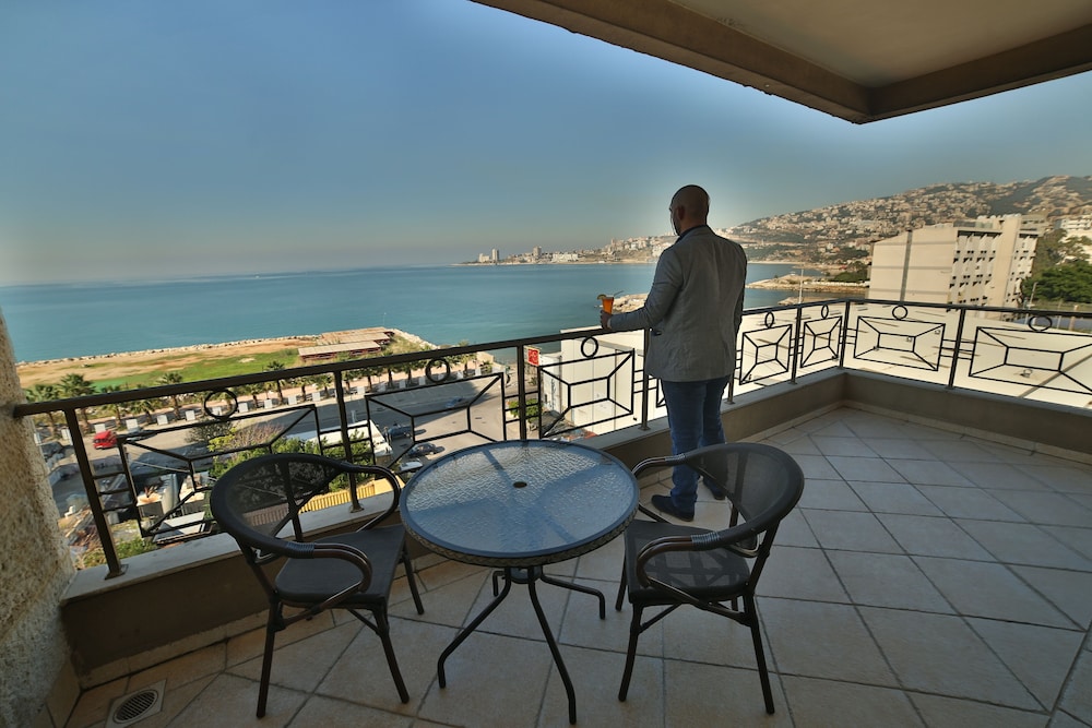Executive Suite, Sea View - Photo 5