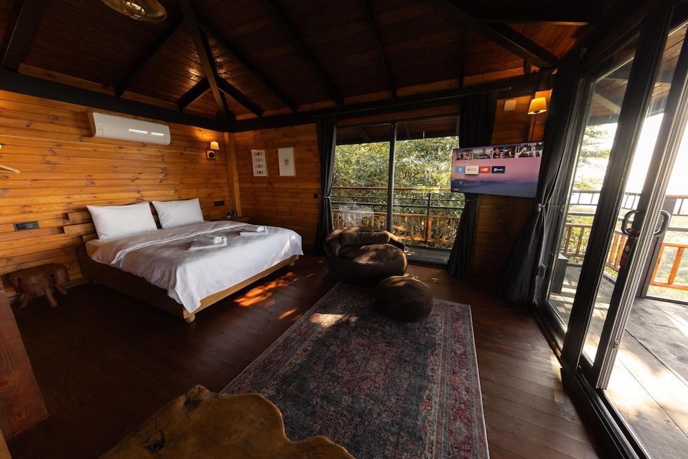 Deluxe Room, Sea View photo 3